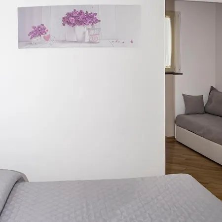 Verzus Bed and Breakfast Πομπηία